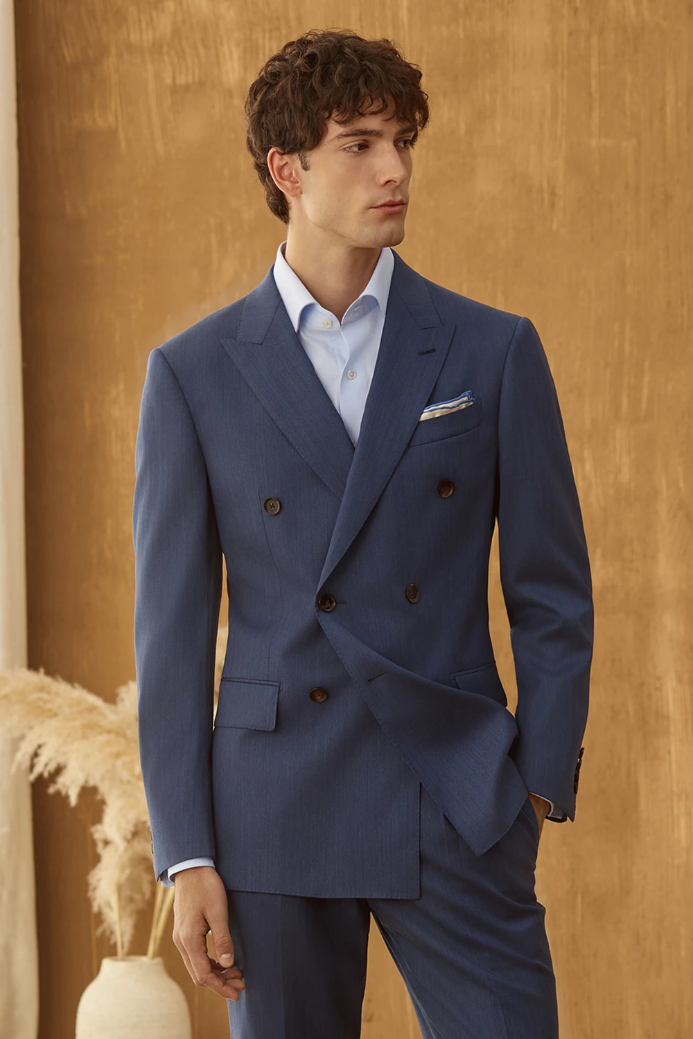 Royal Stripe Double-Breasted Business Suit